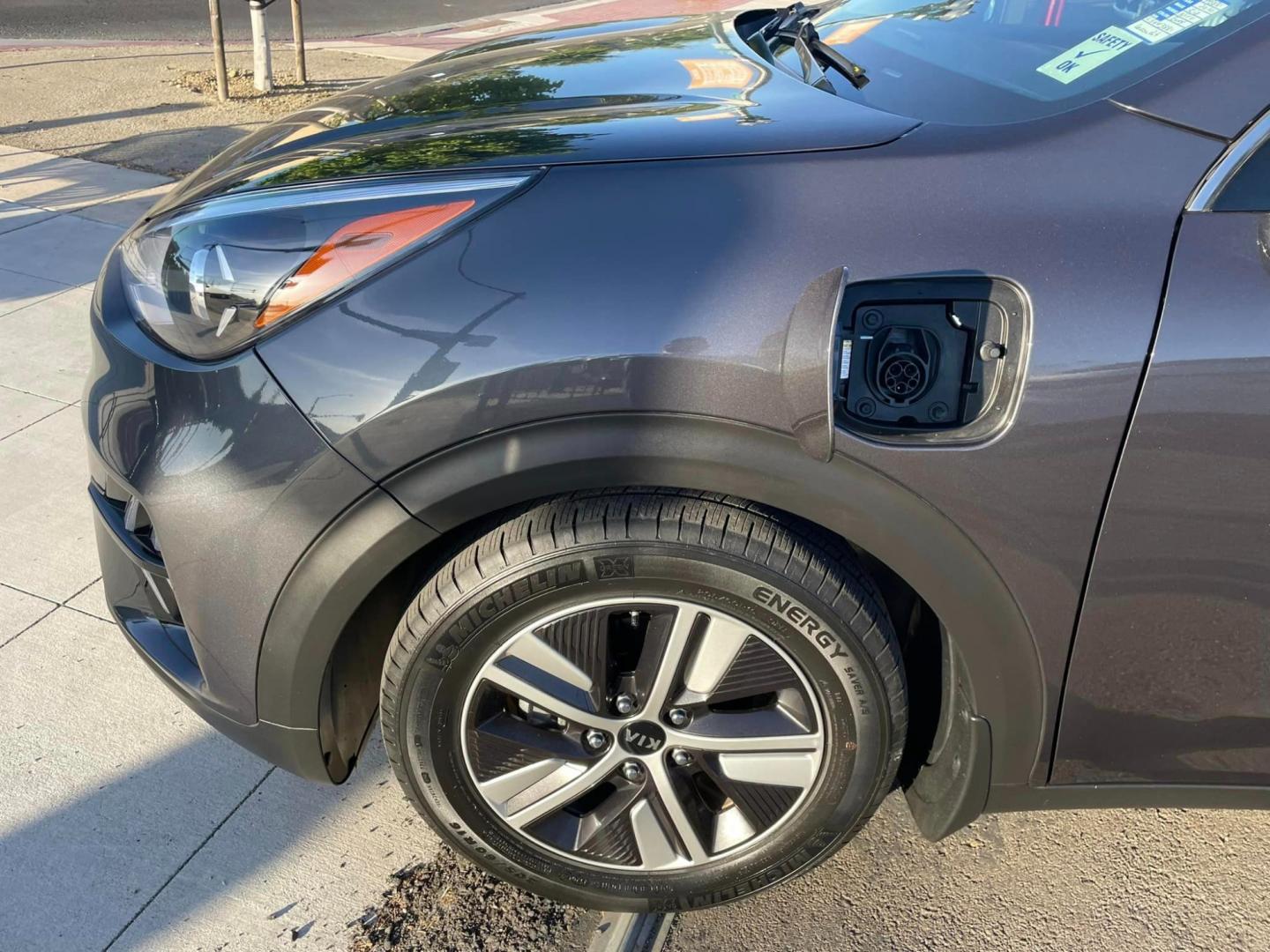 2020 DARK GRAY /BLACK Kia Niro Plug In Hybrid (KNDCD3LD1L5) , located at 744 E Miner Ave, Stockton, CA, 95202, (209) 944-5770, 37.956863, -121.282082 - PLUS TAXES AND FEES - Photo#4